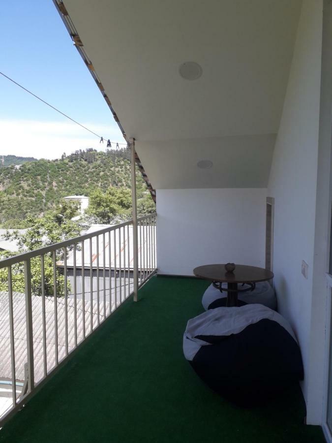 Akaki'S Guesthouse Borjomi ภายนอก รูปภาพ